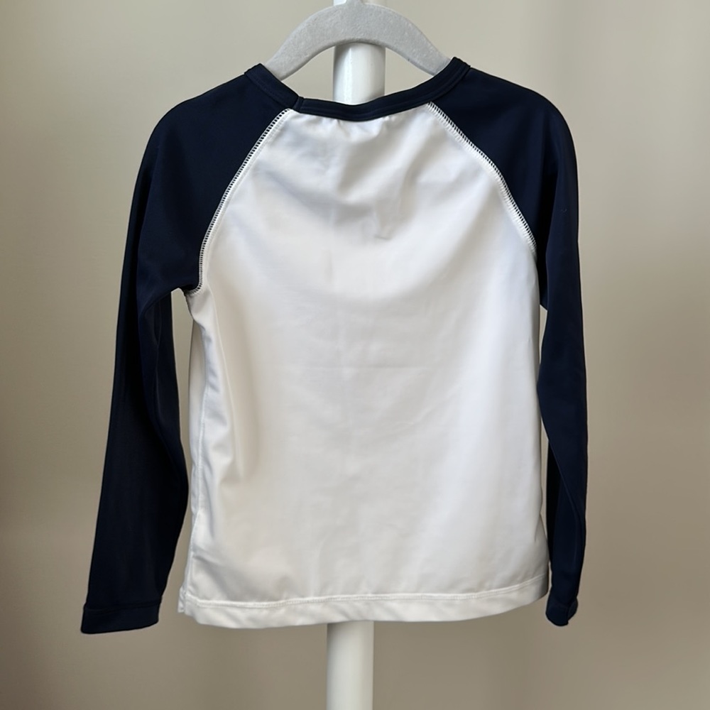 Old Navy Long Sleeve Rashguard 4T - Picture 7 of 7